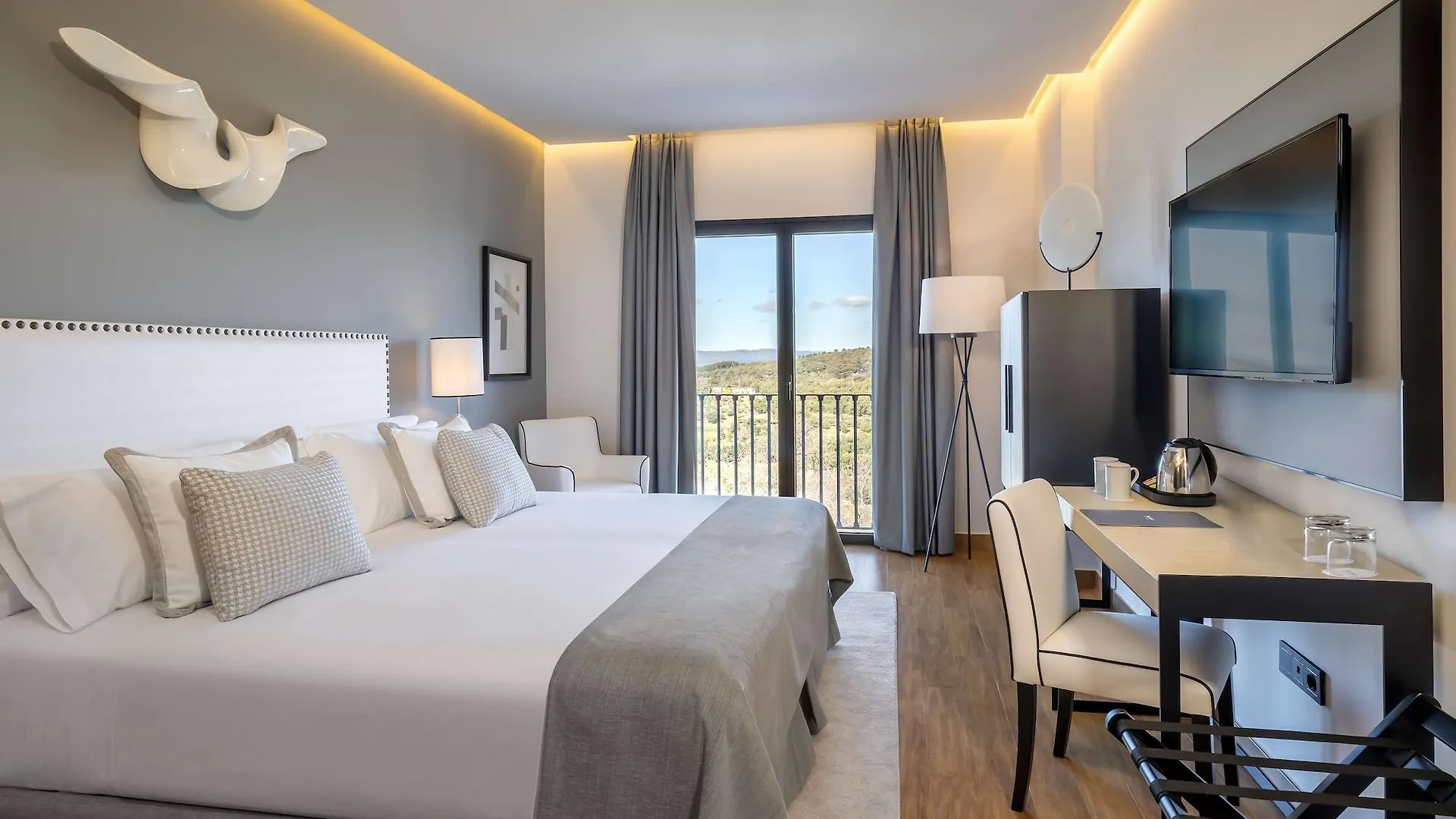 Barcelo Aracena & Spa 4*,